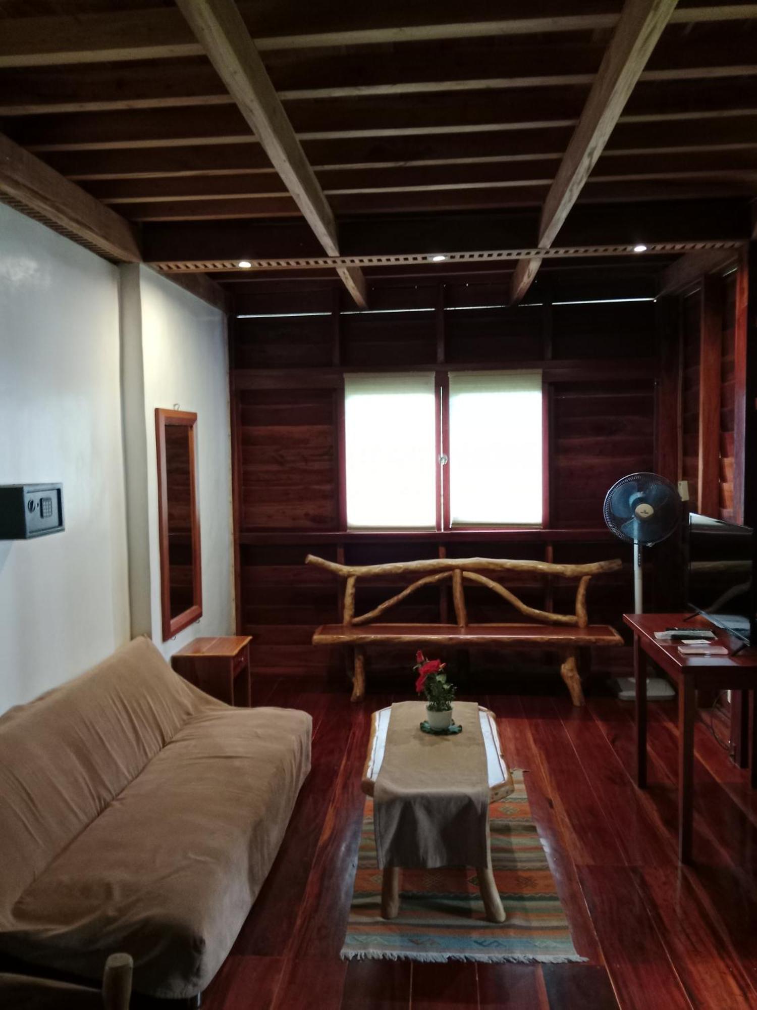 Pahiluna Guesthouse Panglao Exteriér fotografie